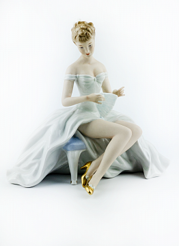 Статуэтка "Балерина с веером", Германия