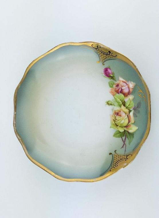 Блюдце роза, Кузнецов